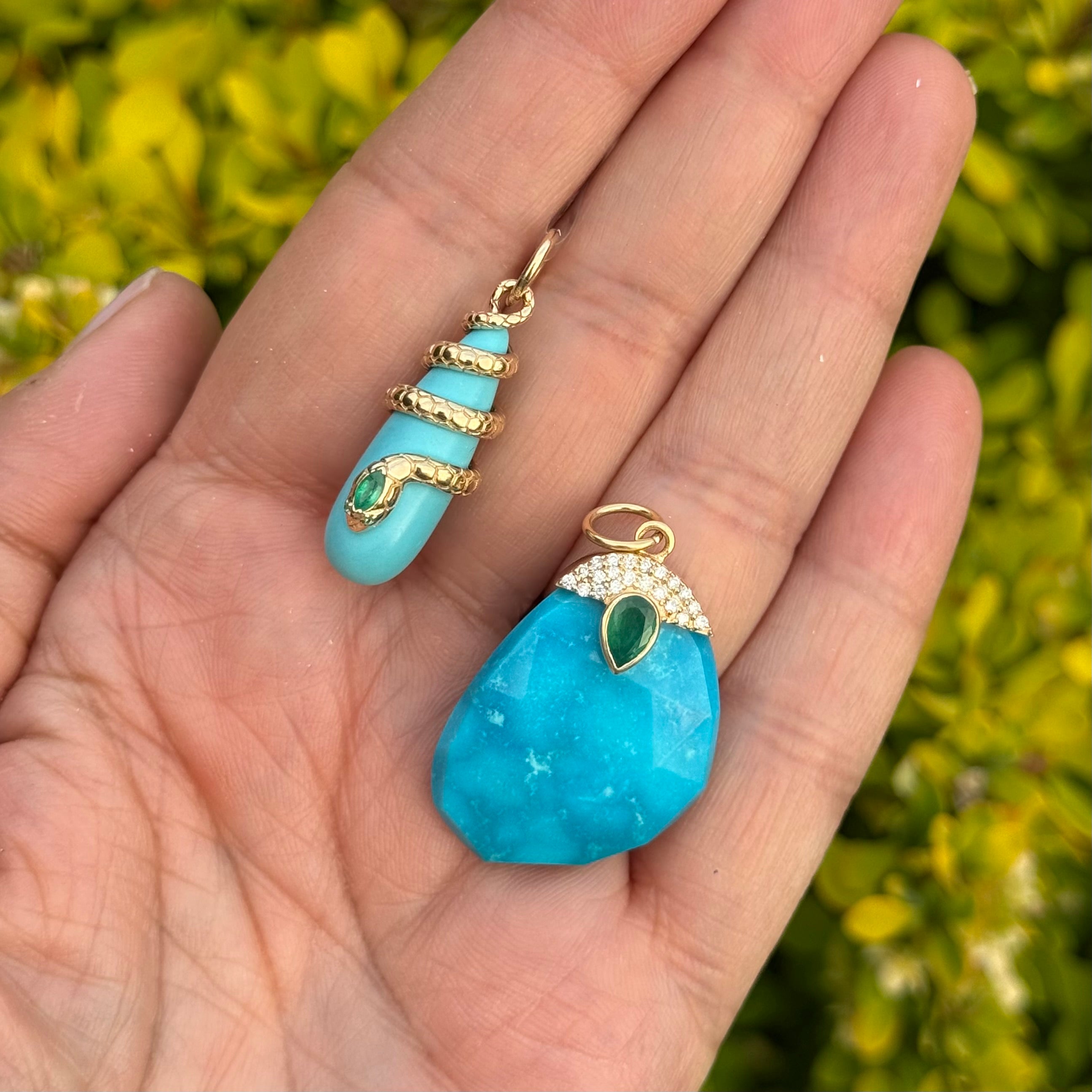 14k Yellow Gold Snake-Wrapped Turquoise Drop Charm