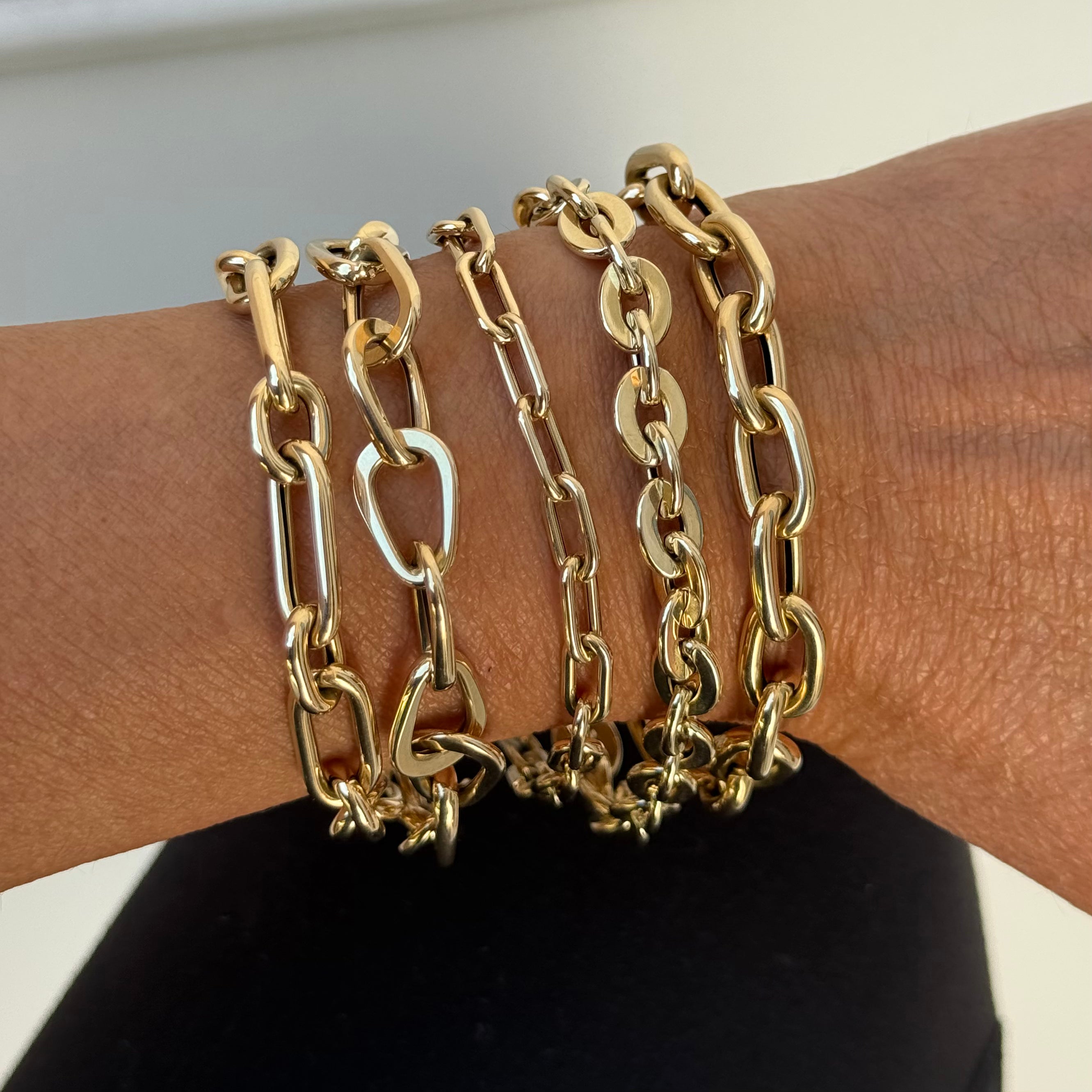 Gold Pear Shape Link Bracelet