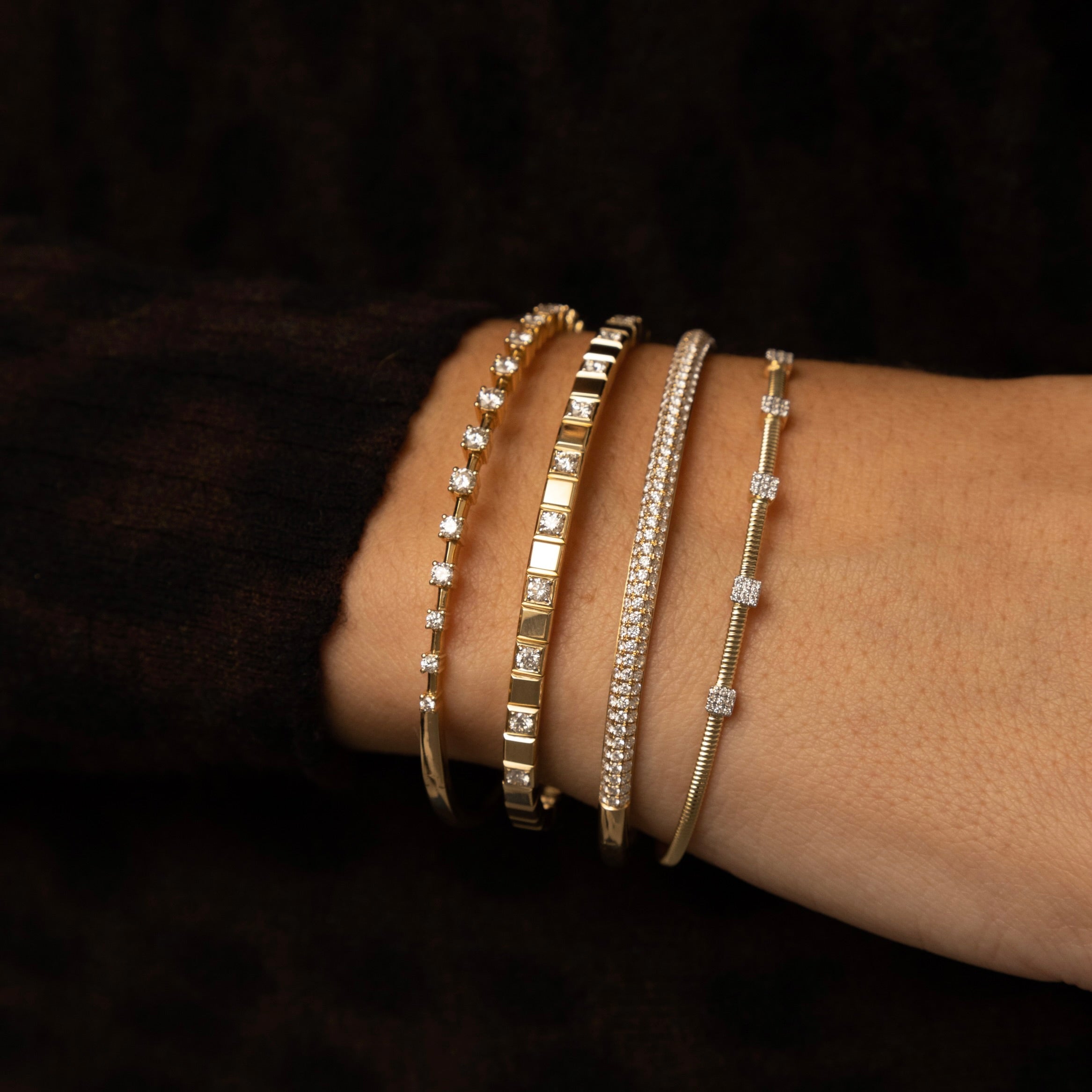 Diamond Square Pattern Stretch Cuff Bangle